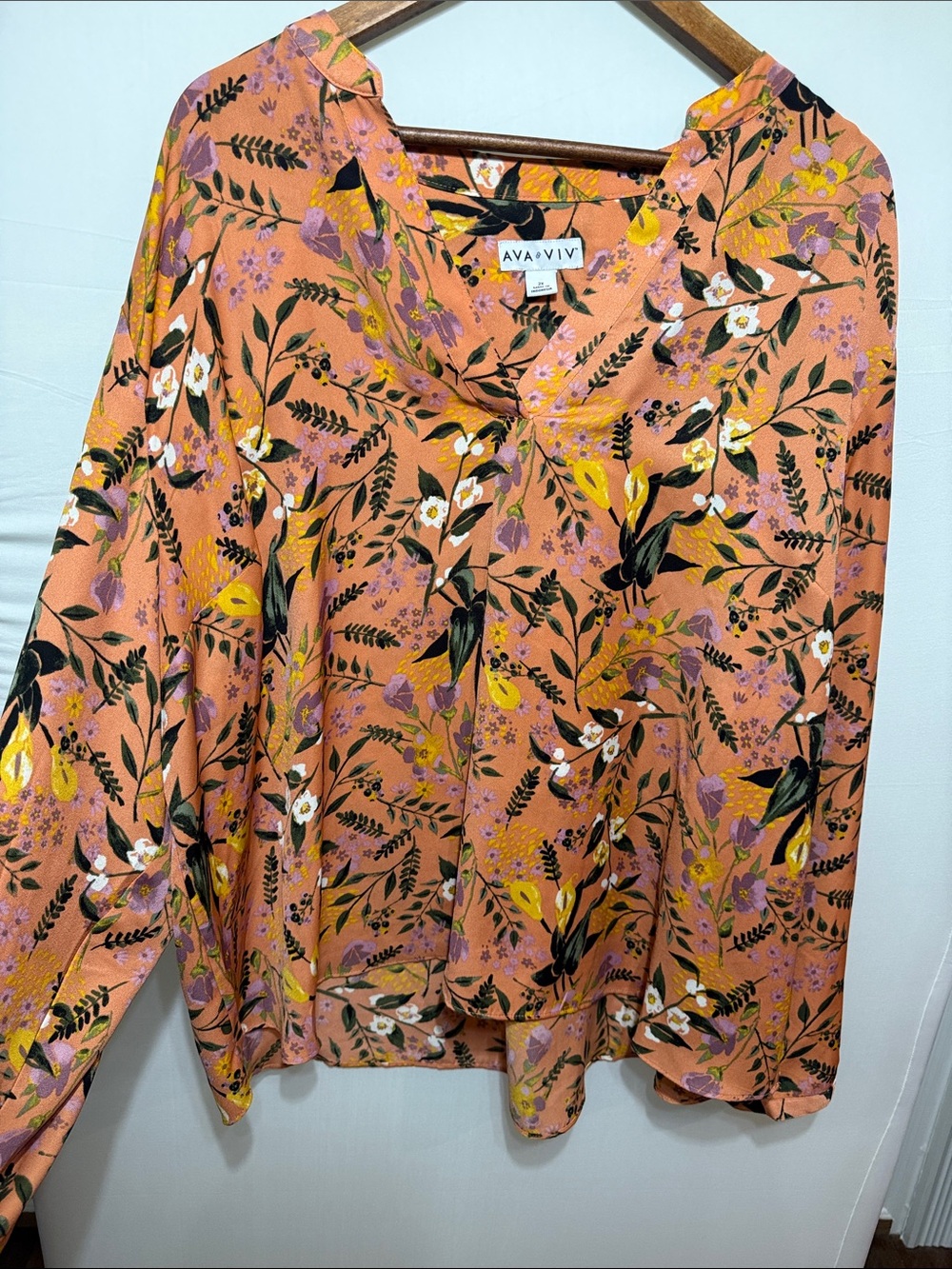 Ava & Viv Peach Floral Button-Front Blouse